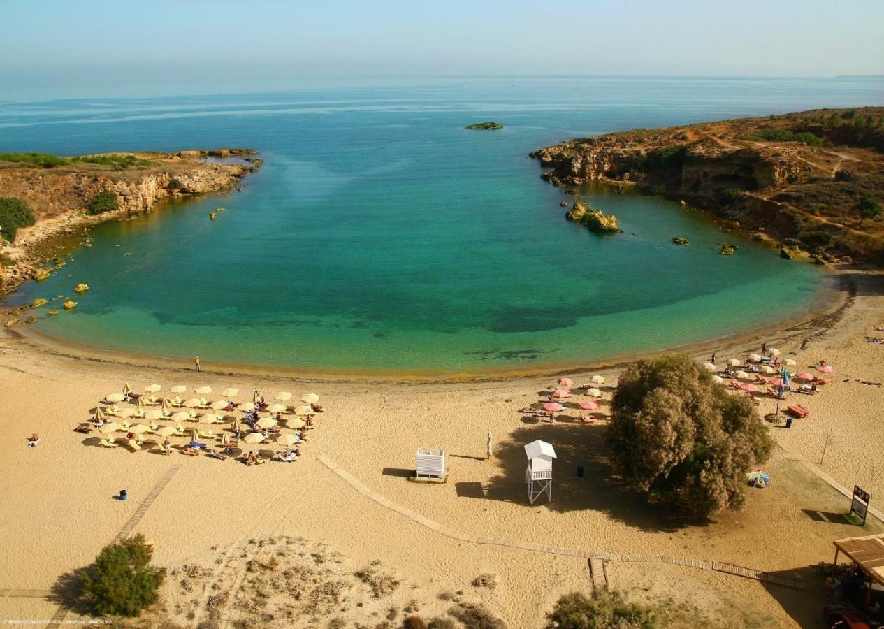 Sunrise Suites Kato Daratso Exterior foto
